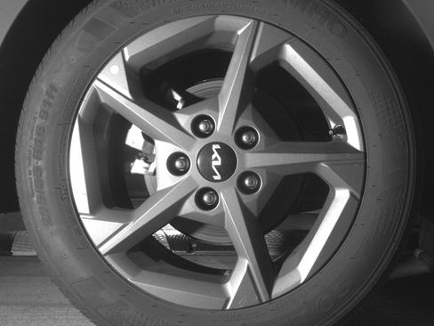 Used 2025 Kia K4 FWD image 15