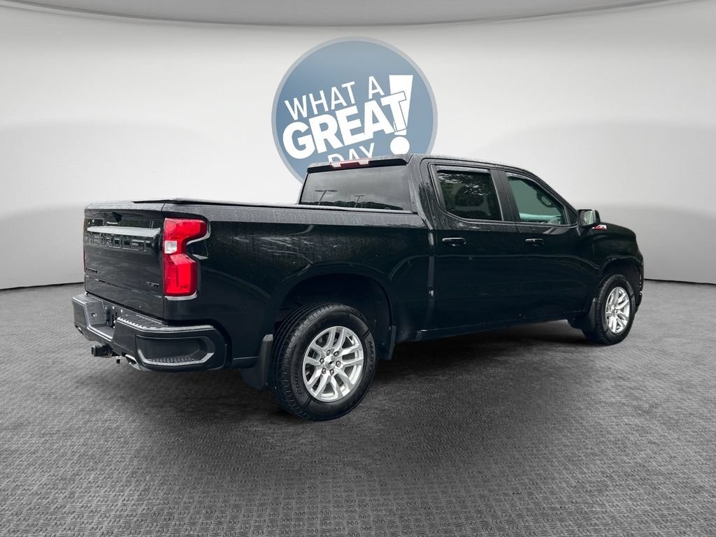 Used 2021 Chevrolet Silverado 1500 RST AWD/4WD image 3