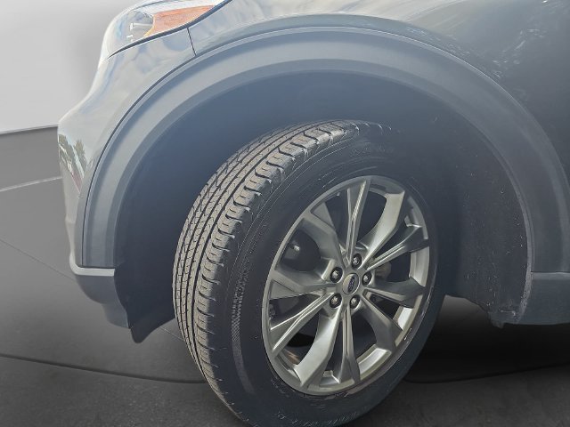 Used 2020 Ford Explorer XLT w/ Equipment Group 202A RWD image 38