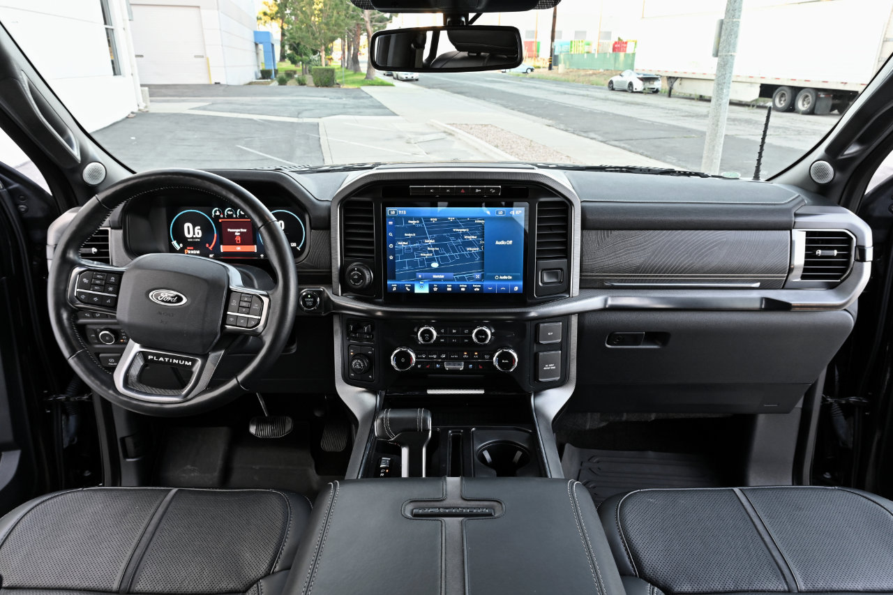 Used 2022 Ford F150 Platinum w/ FX4 Off-Road Package AWD/4WD image 13