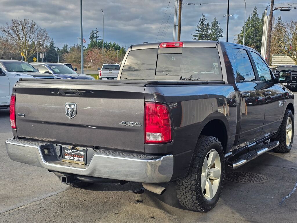 Used 2017 RAM 1500 Classic SLT AWD/4WD image 5