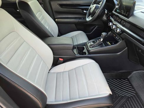Used 2024 Honda CR-V Sport Touring image 15