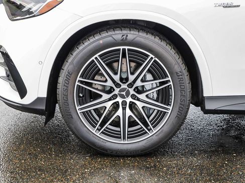 New 2026 Mercedes-Benz GLC 43 AMG 4MATIC image 9