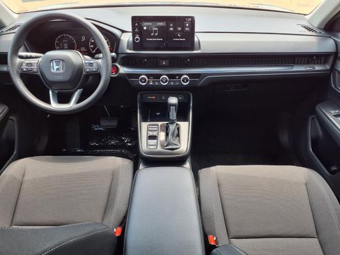 Used 2026 Honda CR-V LX image 9