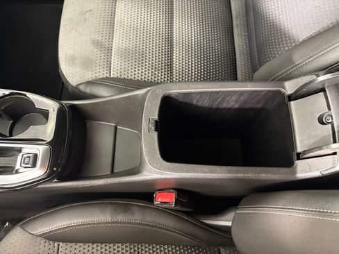 Used 2024 Chevrolet Trax LT w/ Driver Confidence Package image 35