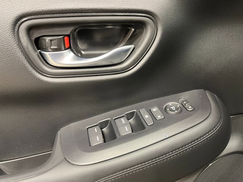 New 2026 Honda HR-V LX image 10