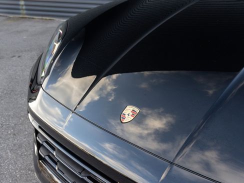 Certified 2026 Porsche Cayenne Coupe AWD/4WD image 10