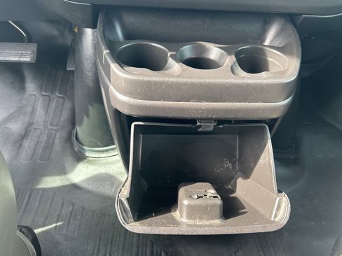 Used 2022 Chevrolet Express 2500 w/ Driver Convenience Package image 26