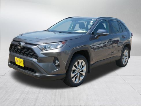 Used 2021 Toyota RAV4 XLE Premium AWD/4WD image 3