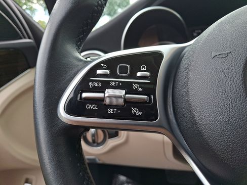 Used 2019 Mercedes-Benz C 300 4MATIC Sedan image 20