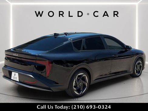 Used 2025 Kia K4 EX FWD image 7