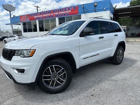 Used 2021 Jeep Grand Cherokee Limited AWD/4WD image 1