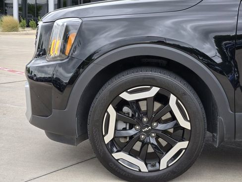 Used 2024 Kia Telluride S w/ S Sunroof Package FWD image 14