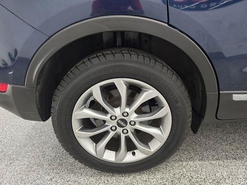 Used 2017 Lincoln MKC Select w/ Select Plus Package FWD image 33