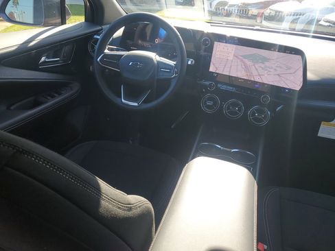 Used 2026 Chevrolet Blazer EV LT w/ Midnight/Sport Edition image 10