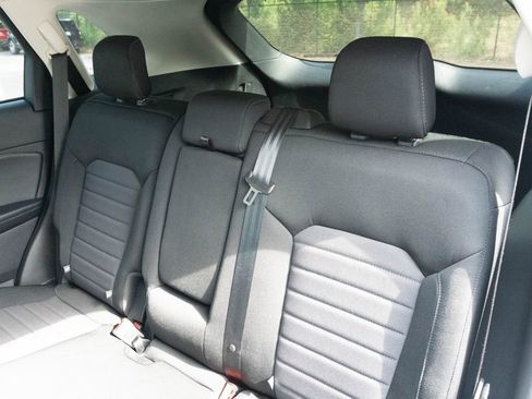 Used 2021 Ford Edge SE AWD/4WD image 19
