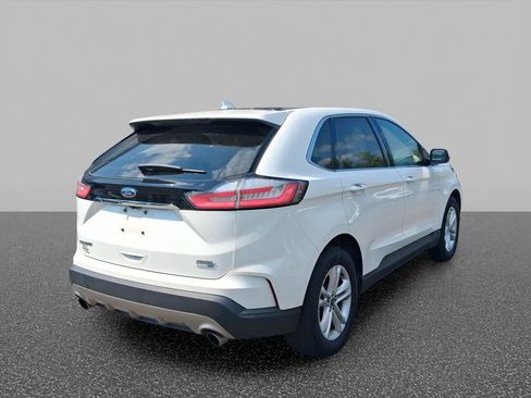 Used 2020 Ford Edge SEL w/ Cold Weather Package AWD/4WD image 4