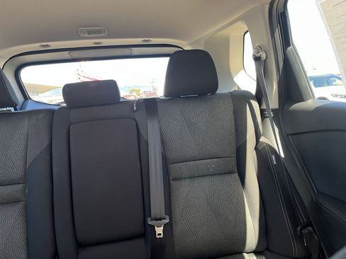 Used 2025 Nissan Rogue SV image 39