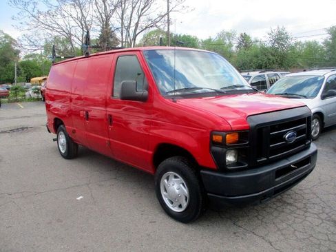 Used 2011 Ford E-150 and Econoline 150 w/ Commercial Cargo Van Pkg image 1
