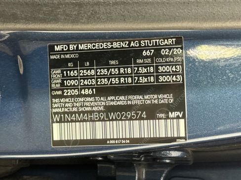 Used 2020 Mercedes-Benz GLB 250 4MATIC image 28