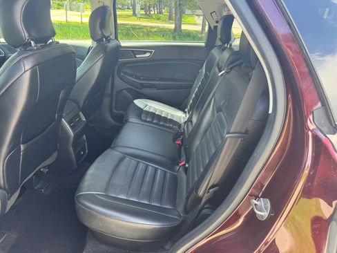 Used 2017 Ford Edge SEL w/ Equipment Group 201A AWD/4WD image 15