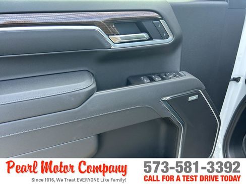 Used 2026 Chevrolet Silverado 1500 RST AWD/4WD image 9