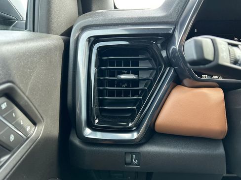 New 2026 GMC Canyon AT4 w/ AT4 Premium Package AWD/4WD image 20