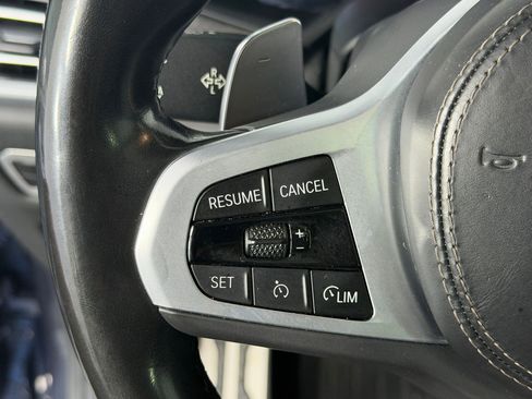 Used 2022 BMW X5 sDrive40i w/ M Sport Package image 17