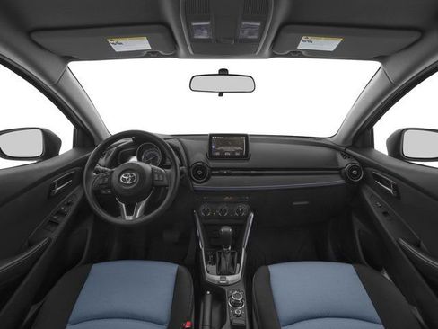 Used 2017 Toyota Yaris iA FWD image 5