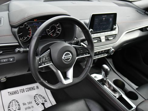 Used 2021 Nissan Altima 2.5 SR image 14