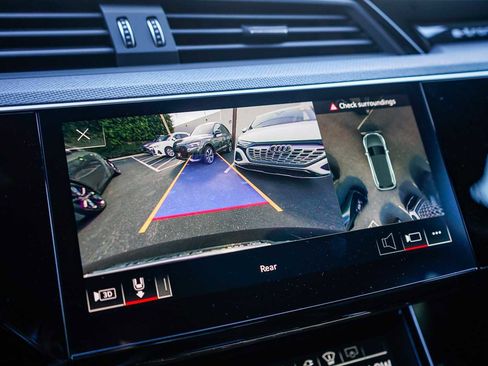 Certified 2023 Audi e-tron S Prestige w/ Prestige Package image 24