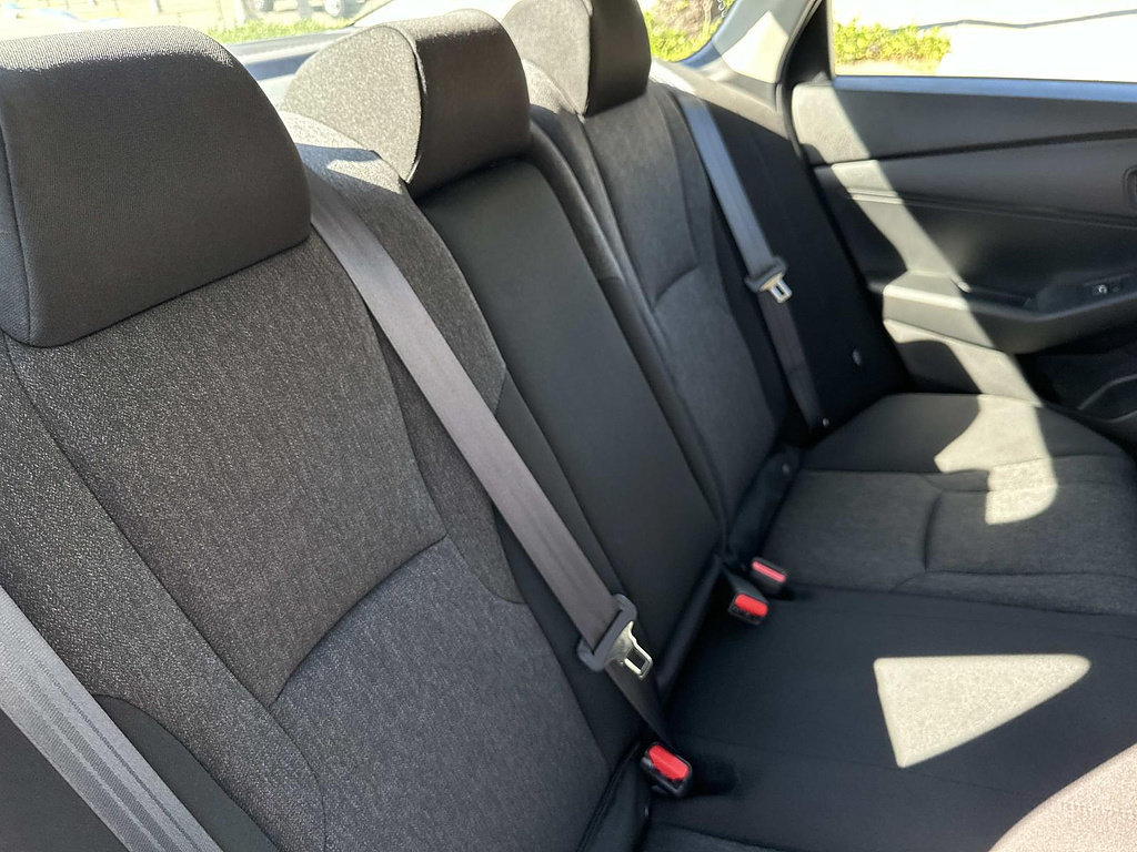 Certified 2023 Honda Accord EX image 18