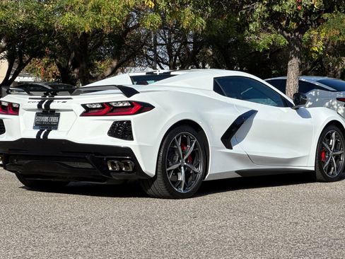Used 2022 Chevrolet Corvette Stingray Premium Conv w/ Z51 Performance Package image 4