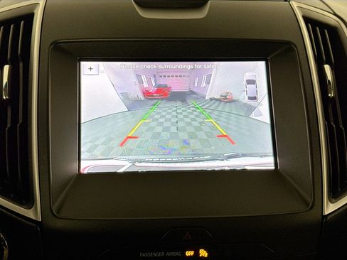 Used 2019 Ford Edge SEL w/ Equipment Group 201A AWD/4WD image 26