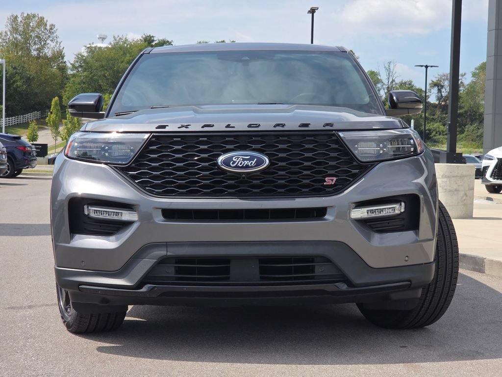 Used 2021 Ford Explorer ST w/ Equipment Group 401A AWD/4WD image 3