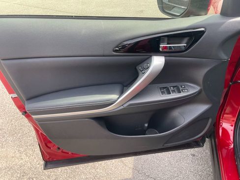 Used 2024 Mitsubishi Eclipse Cross SE AWD/4WD image 11