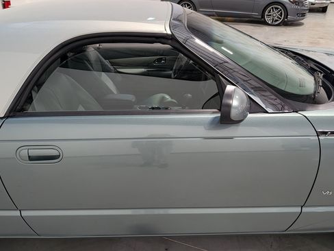 Used 2004 Ford Thunderbird Pacific Coast RWD image 38