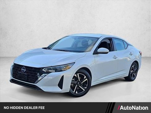 Used 2025 Nissan Sentra SV FWD image 1