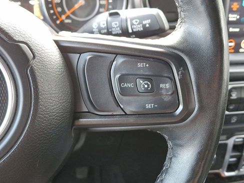 Used 2020 Jeep Wrangler Unlimited Sport S w/ Sun And Sound Package image 18