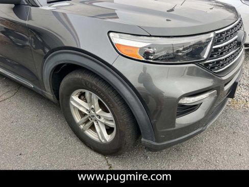 Used 2020 Ford Explorer XLT w/ Equipment Group 202A image 5
