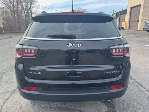 Used 2018 Jeep Compass Limited w/ Navigation Group AWD/4WD image 6