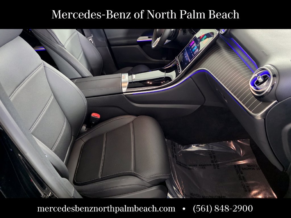 Certified 2026 Mercedes-Benz GLC 300 image 28