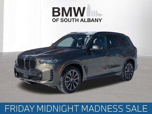 New 2026 BMW X5 xDrive50e w/ Executive Package image 1