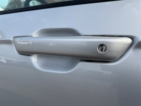 Used 2022 Jeep Grand Cherokee Limited image 30