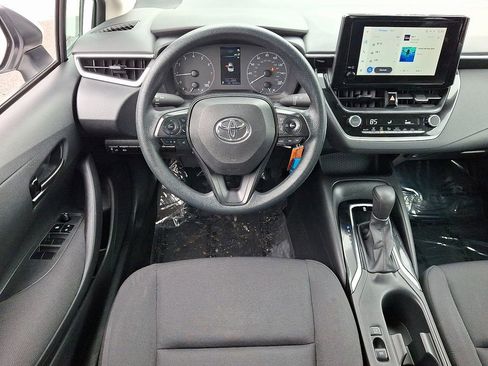 Used 2024 Toyota Corolla LE image 11