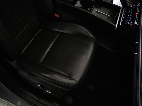 Used 2024 Hyundai Santa Fe Limited image 17