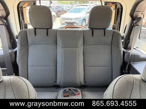 Used 2025 Jeep Wrangler Sport AWD/4WD image 27