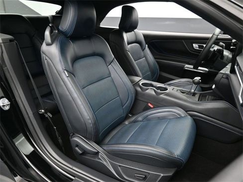 Used 2024 Ford Mustang GT Premium image 12
