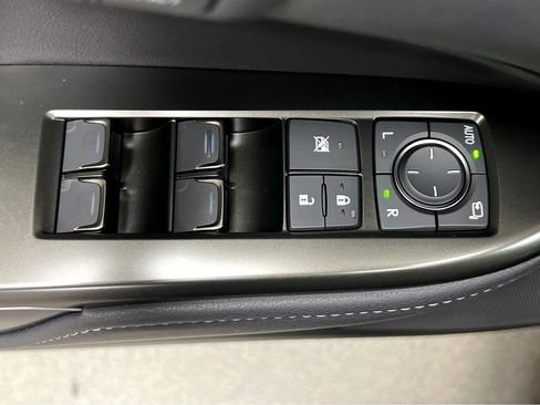 New 2026 Lexus NX 350h AWD w/ Premium Package image 40