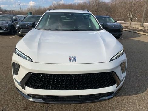 New 2026 Buick Envision Sport Touring image 9